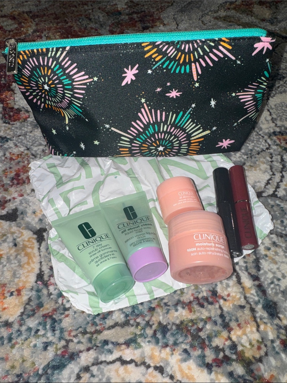 Clinique Gift Set with Beauty Products